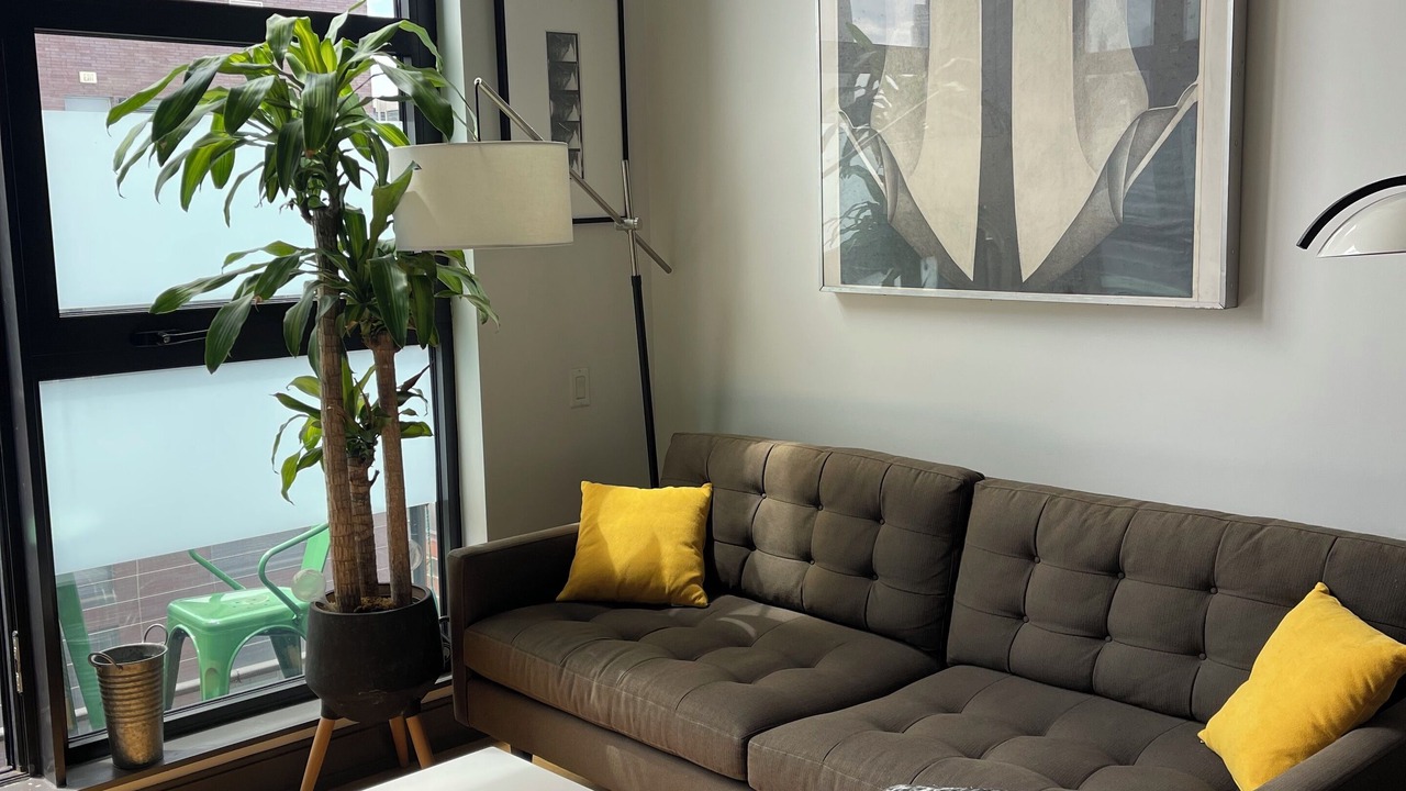 Photo of Livingroom in Greenpoint