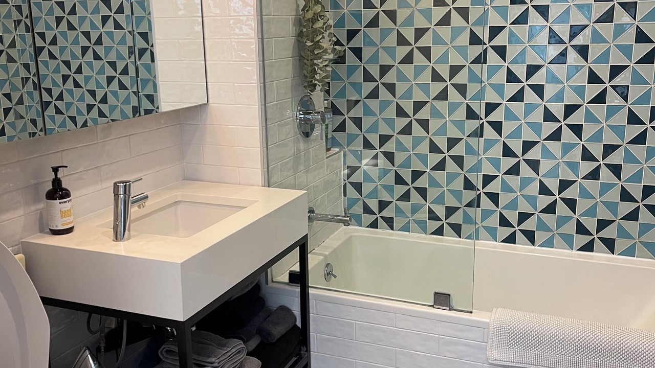 Photo of Bathroom in Greenpoint