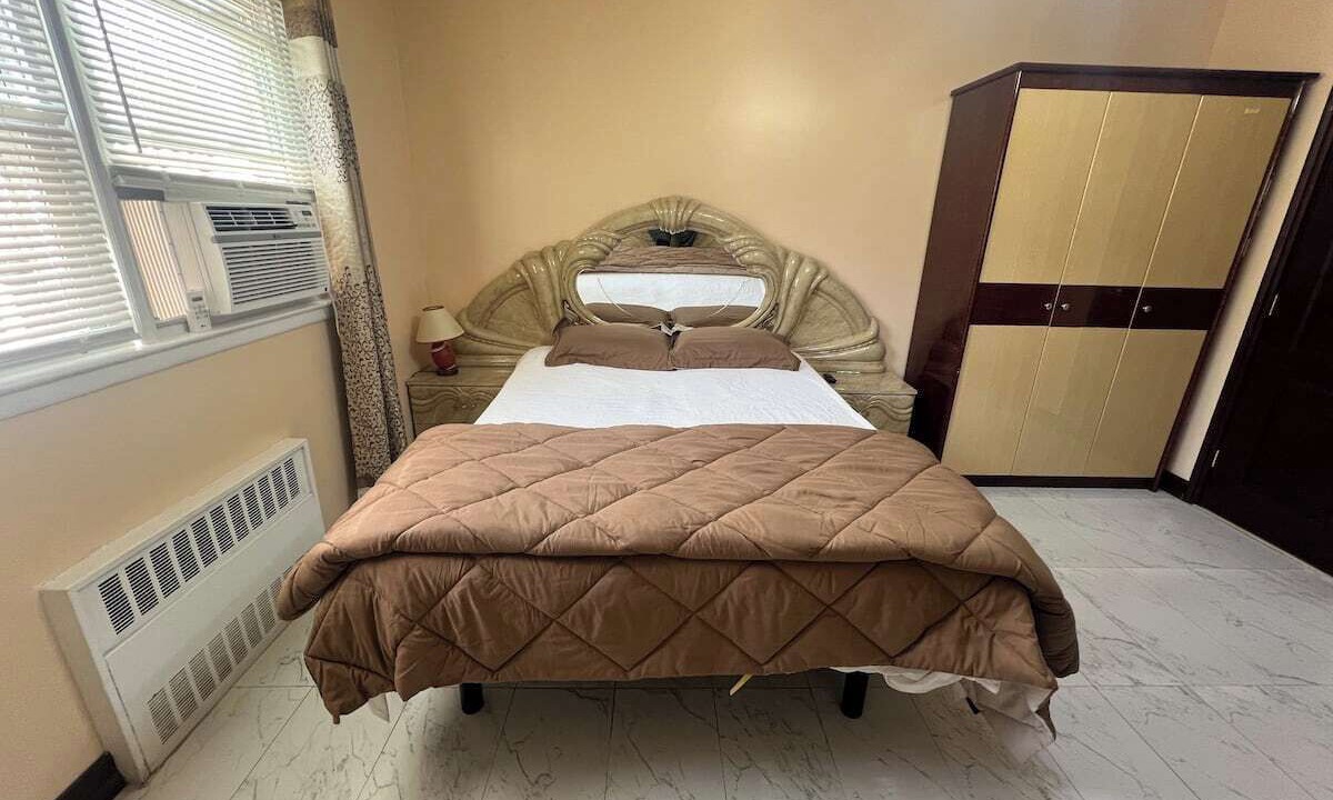 Photo of Bedroom in Queens