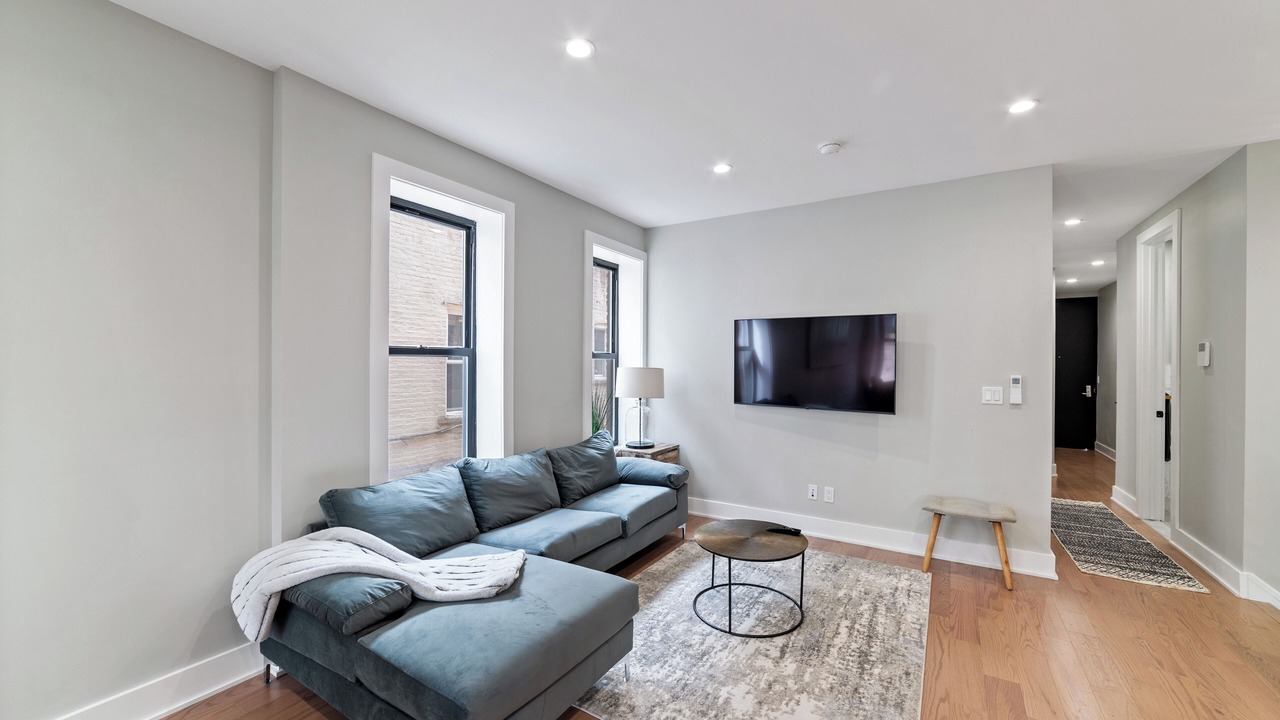 Photo of Livingroom in East Flatbush