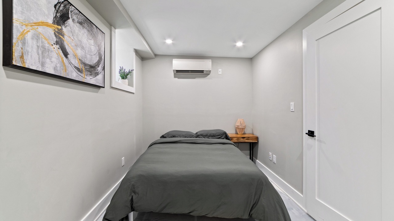 Photo of Bedroom in East Flatbush