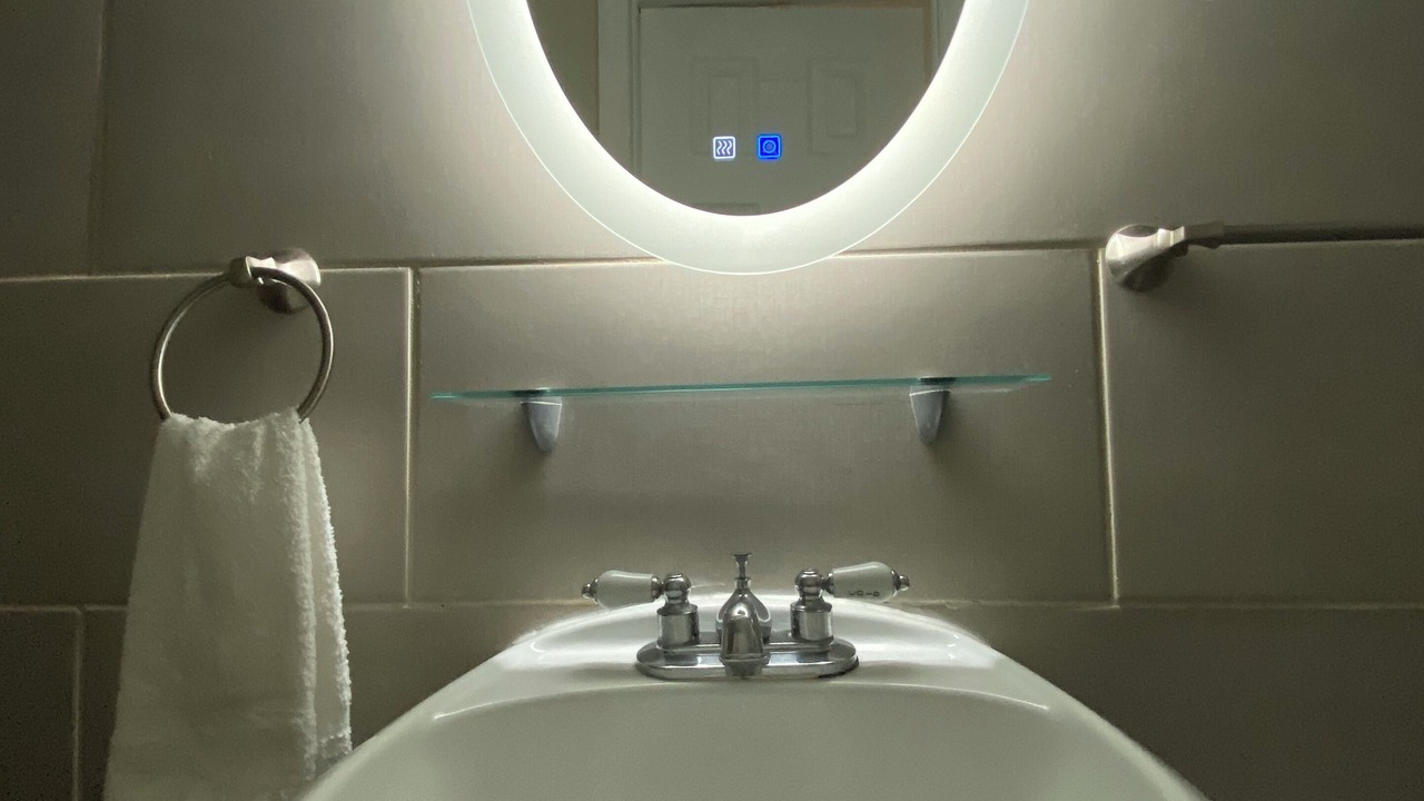Photo of Bathroom in Williamsbridge