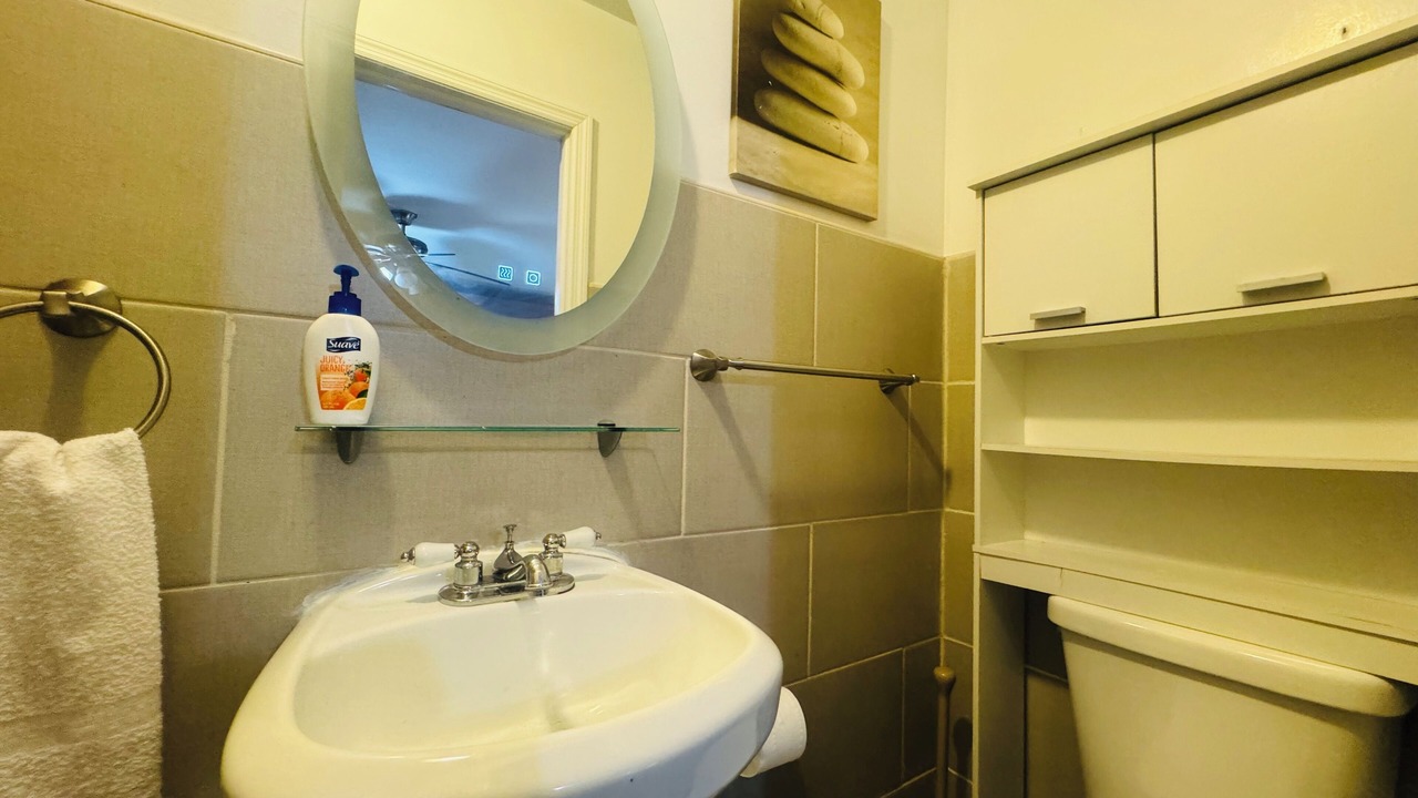 Photo of Bathroom in Williamsbridge