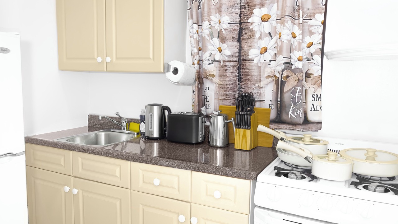 Photo of Kitchen in Sutton Place