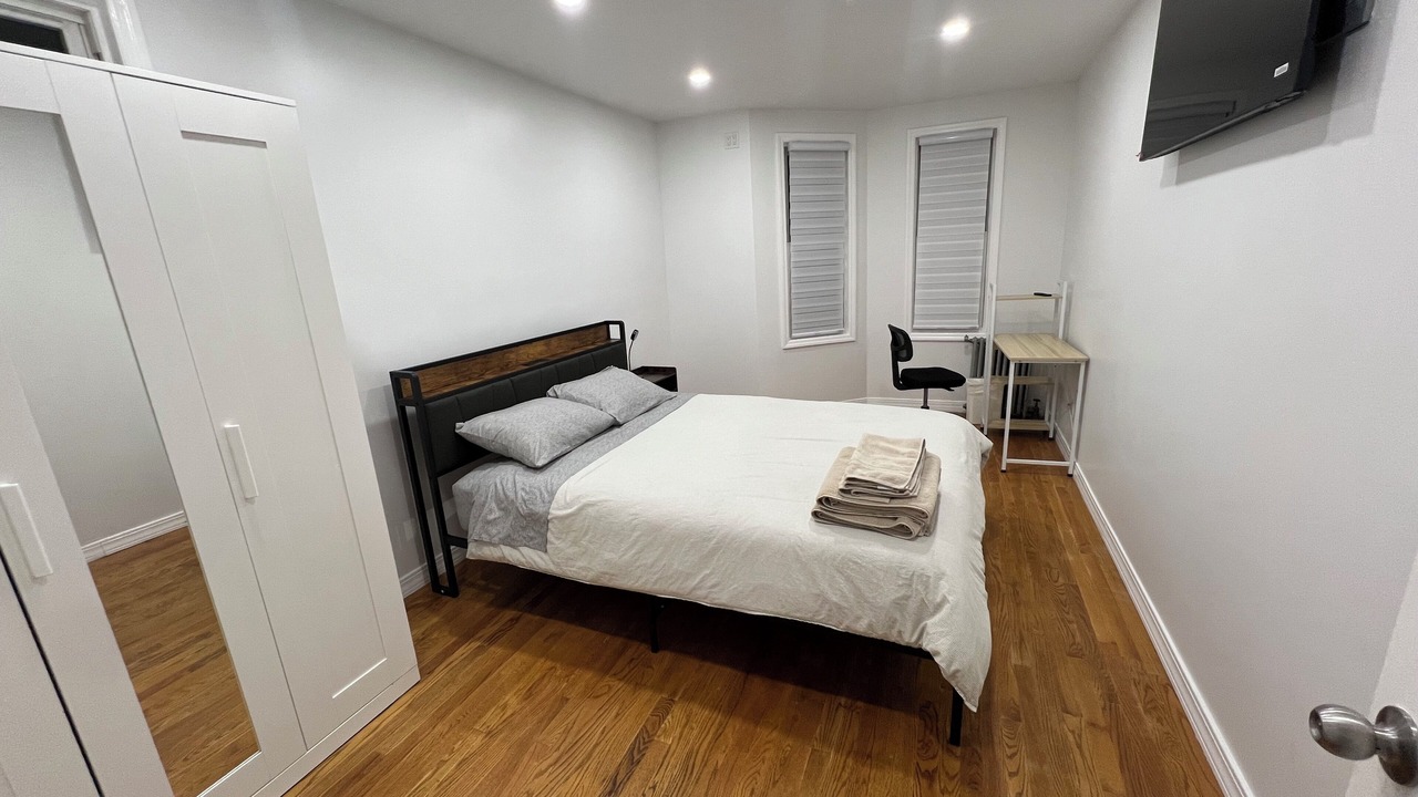 Photo of Bedroom in Queens
