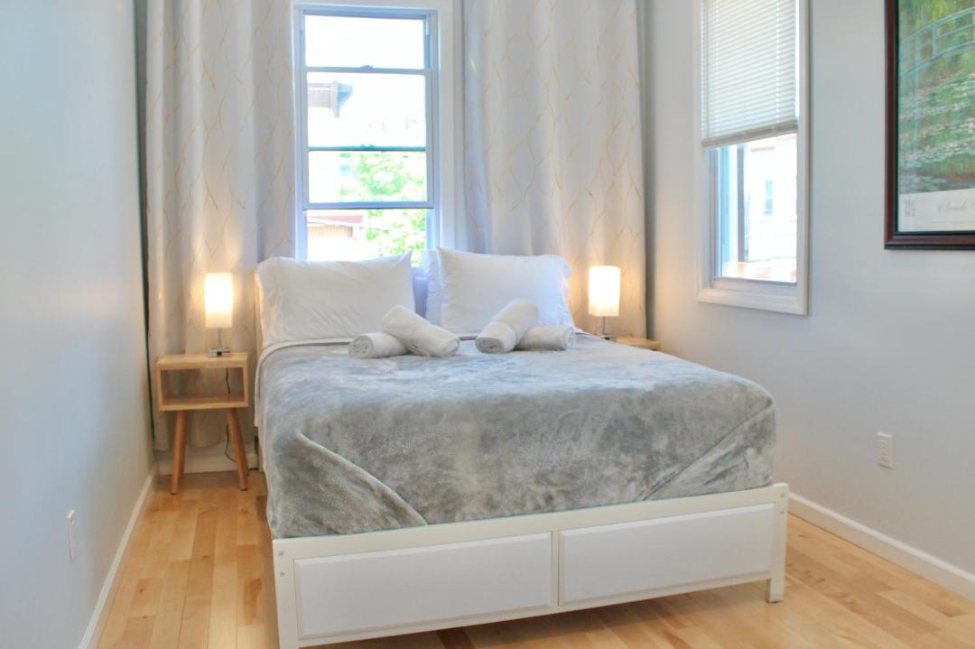 Photo of Bedroom in Queens