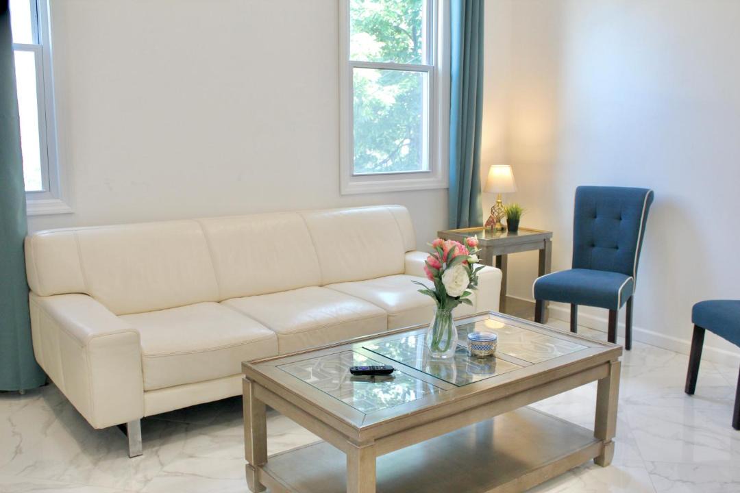 Photo of Livingroom in Queens