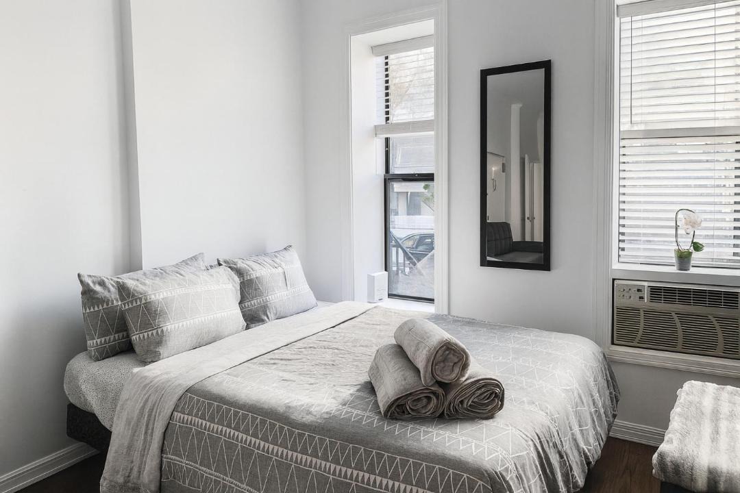 Photo of Bedroom in Uptown
