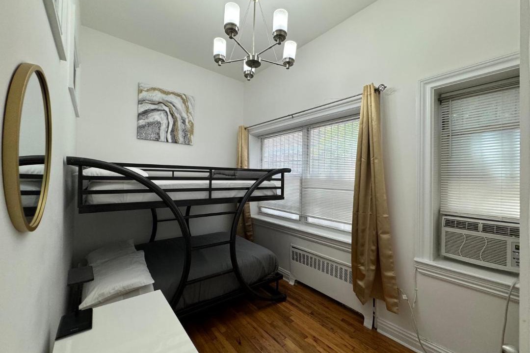 Photo of Bedroom in Lincoln Square