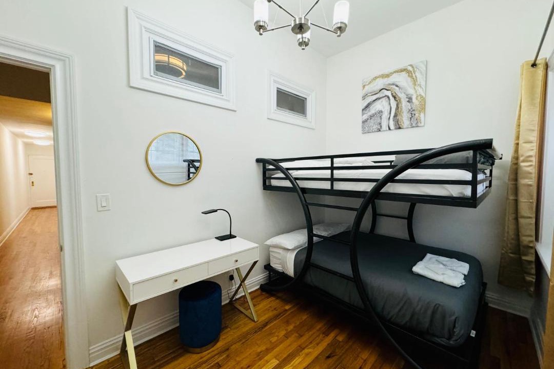 Photo of Bedroom in Lincoln Square