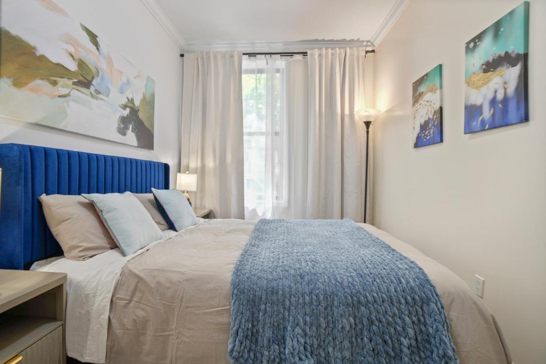 Photo of Bedroom in Bloomingdale