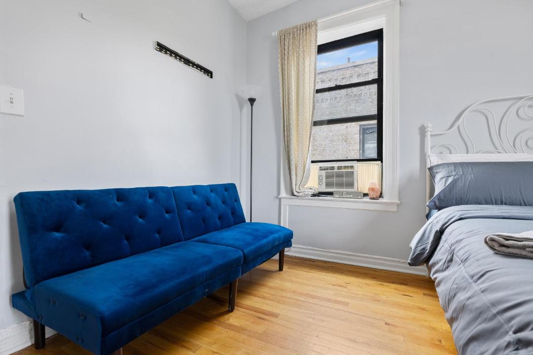 Photo of Bedroom in Inwood