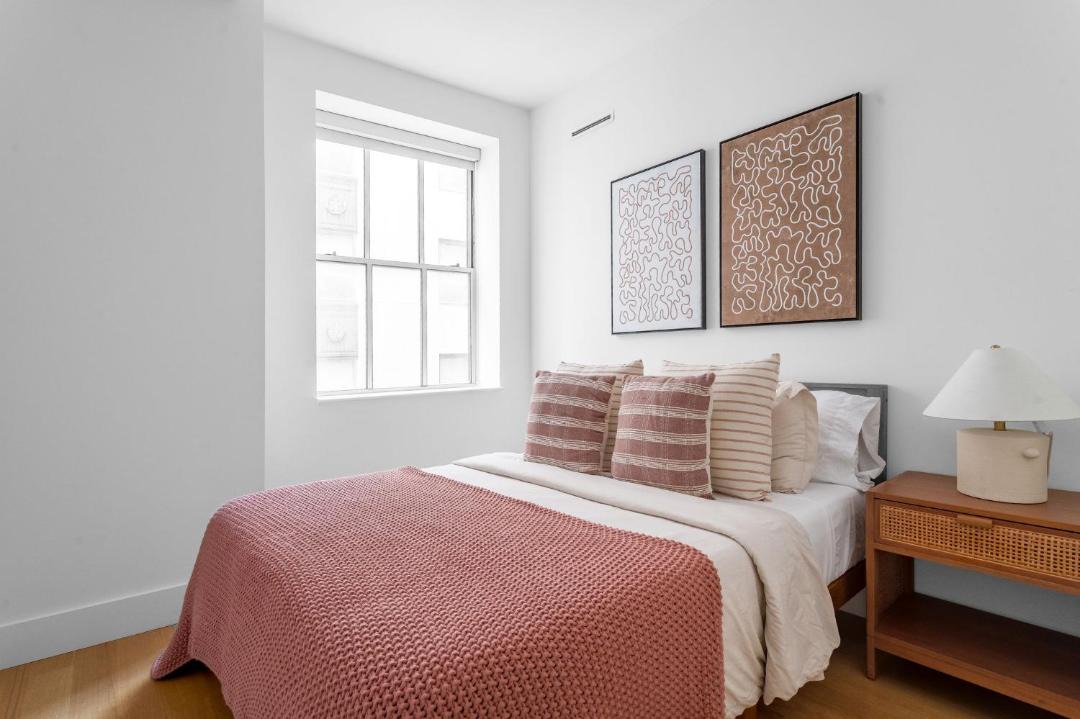 Photo of Bedroom in Stone Street Historic District