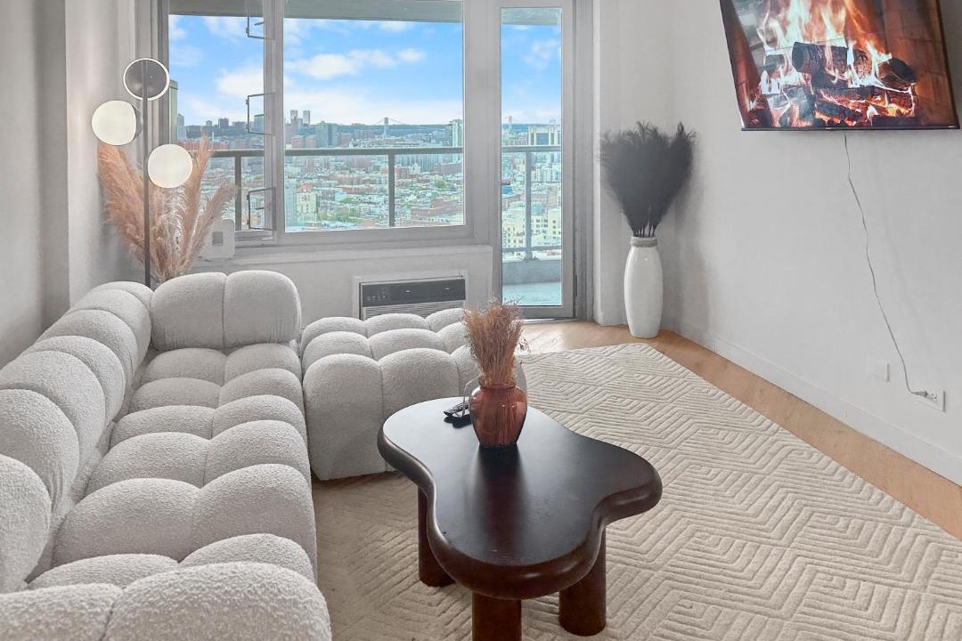 Photo of Livingroom in East Harlem