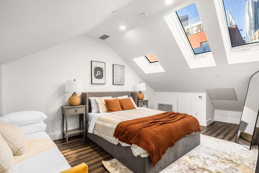 Photo of Bedroom in Financial District