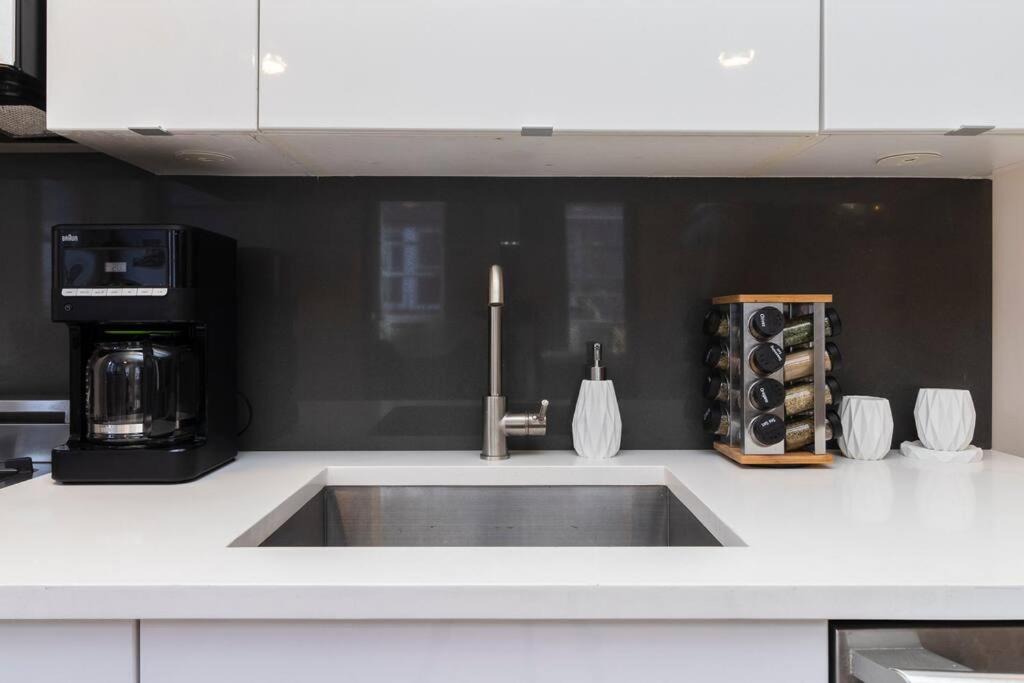 Photo of Kitchen in Ukrainian Village