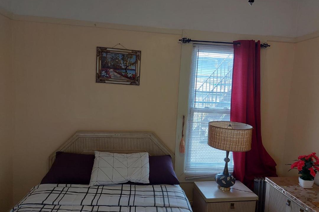 Photo of Bedroom in Flatbush
