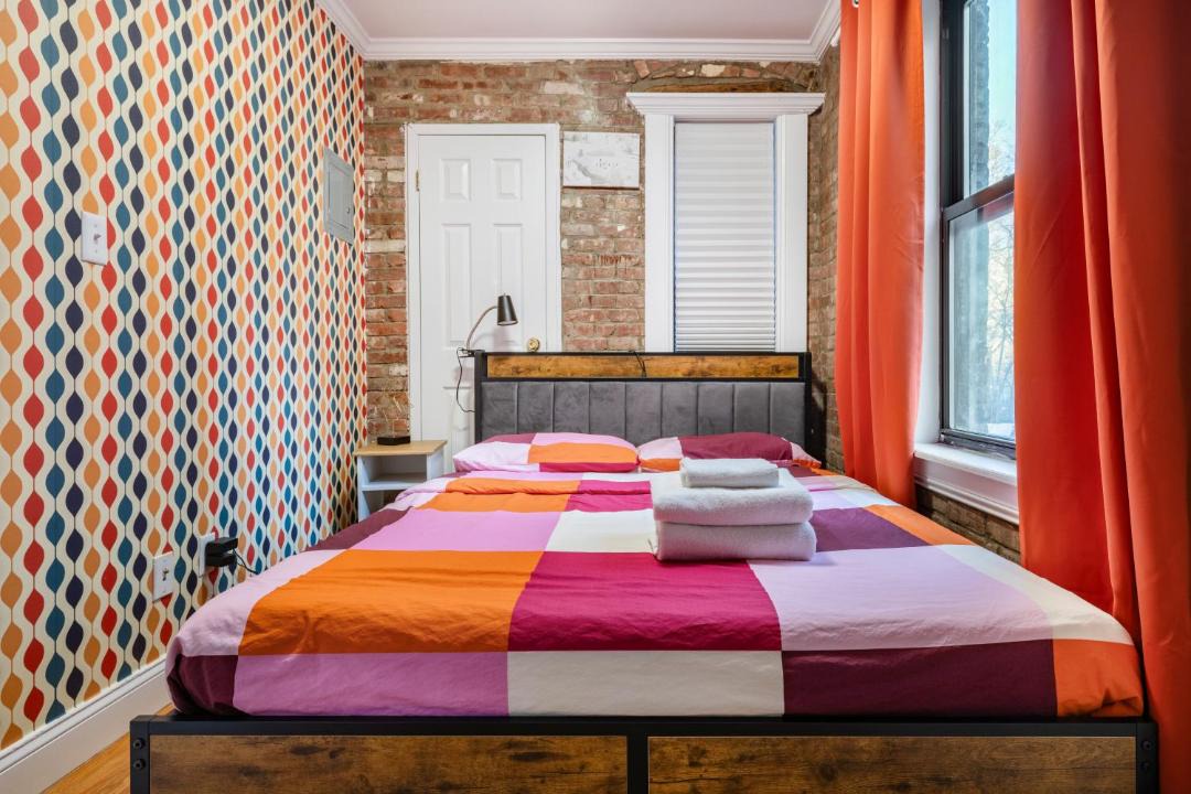 Photo of Bedroom in Chinatown