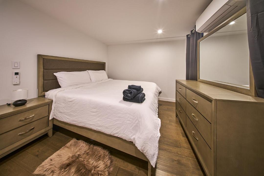 Photo of Bedroom in Chinatown