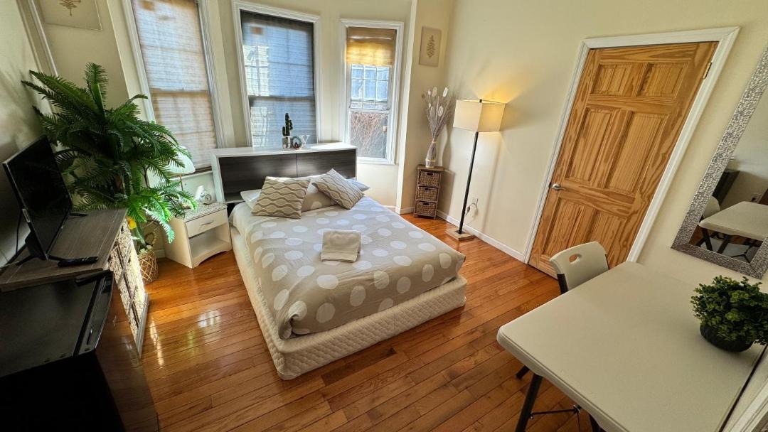 Photo of Bedroom in Queens