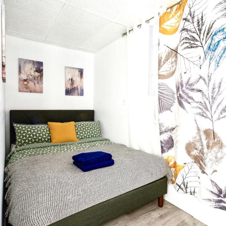 Photo of Bedroom in Chinatown