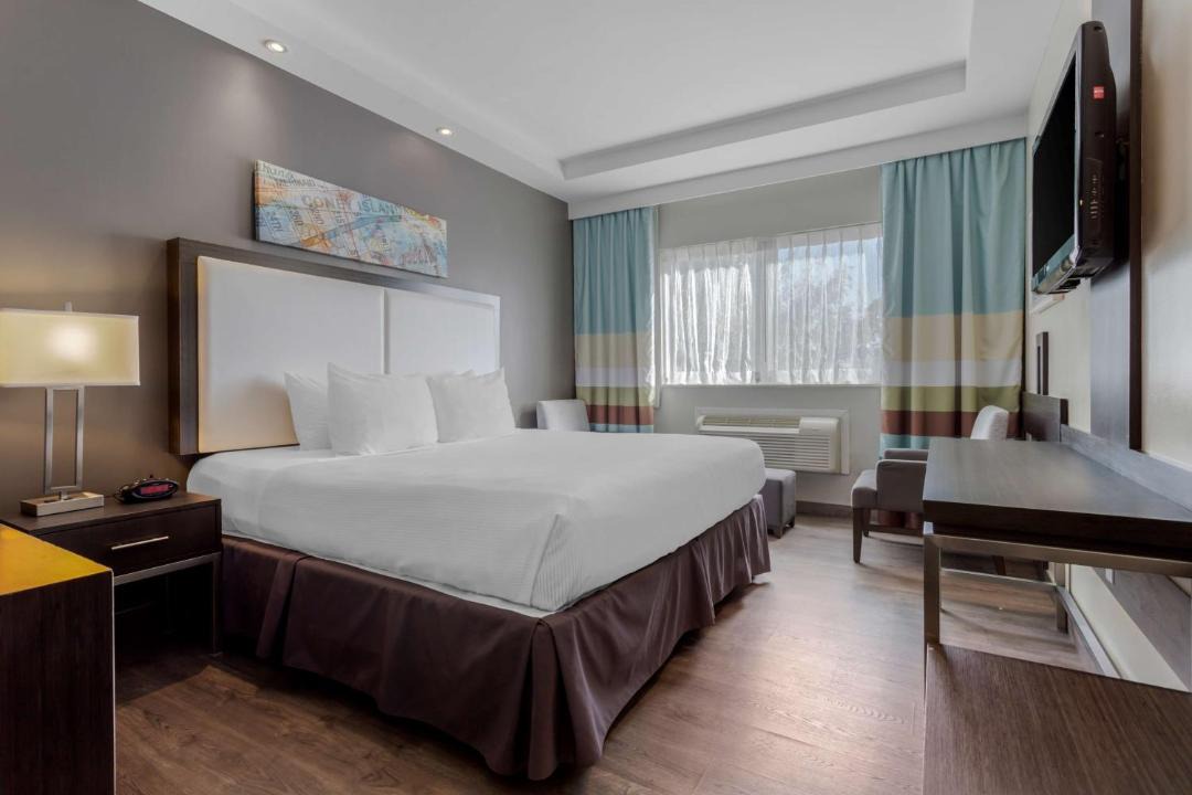 Photo of Bedroom in Sheepshead Bay