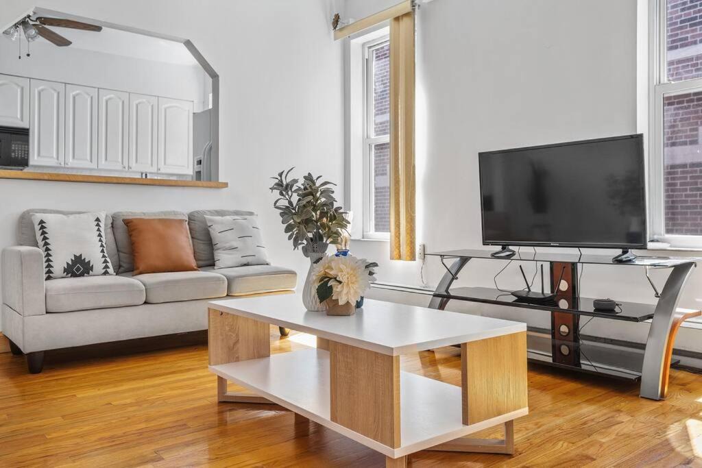 Photo of Livingroom in Queens