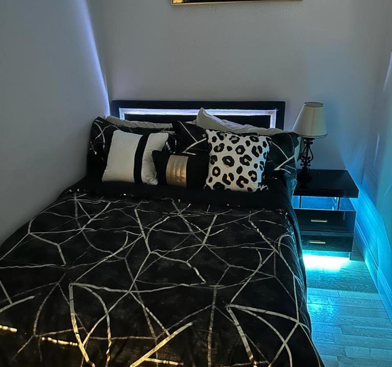 Photo of Bedroom in Cypress Hills