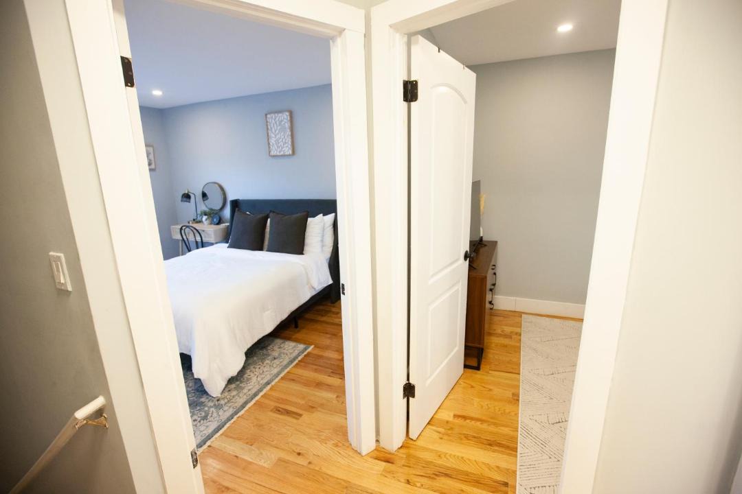 Photo of Bedroom in South Jamaica