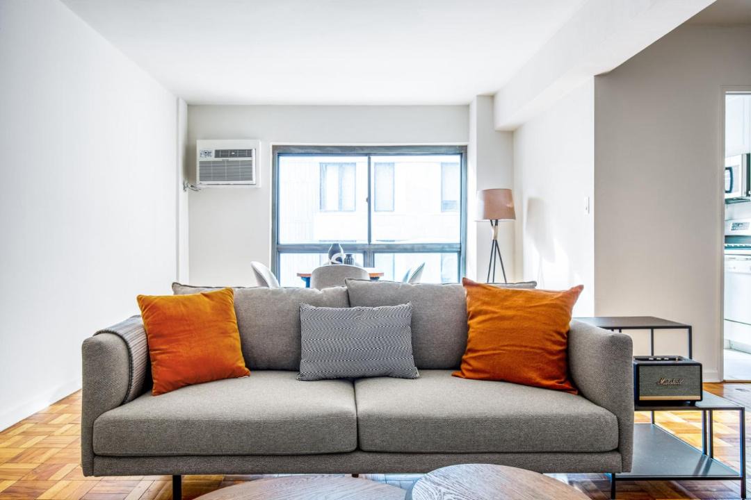 Photo of Livingroom in Turtle Bay