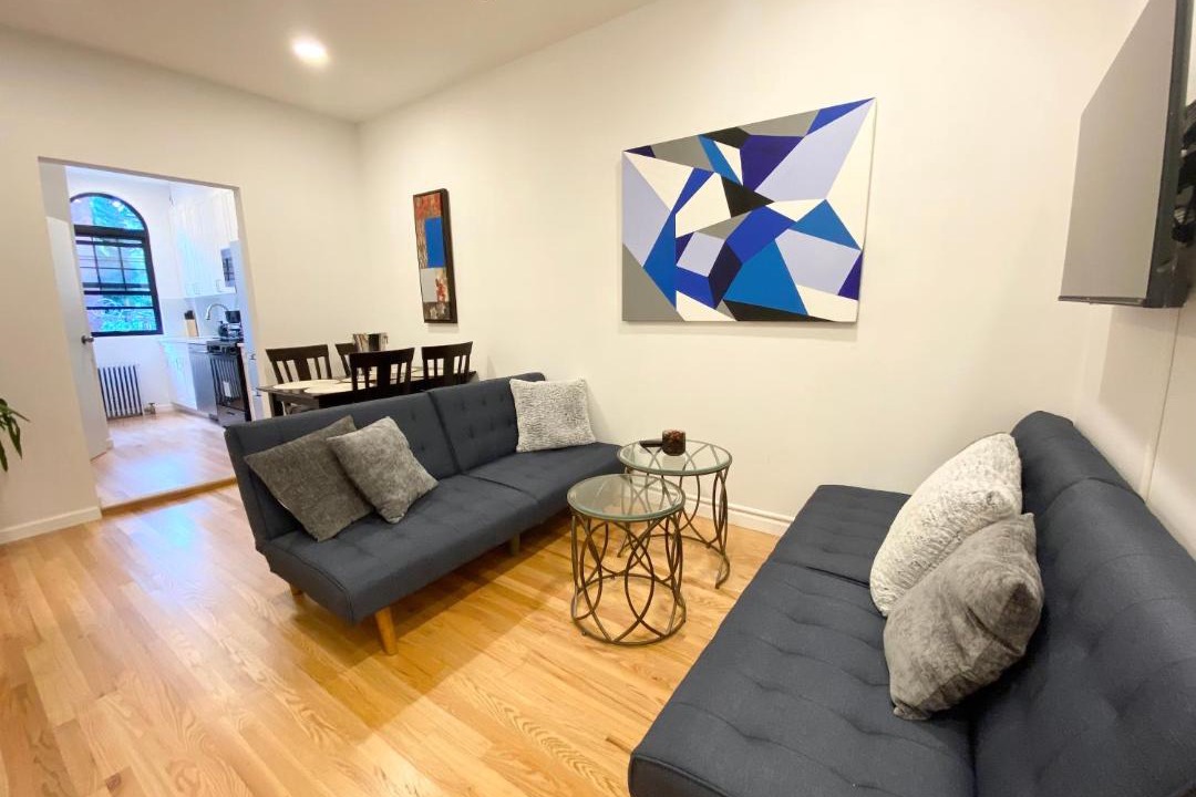 Photo of Livingroom in Queens