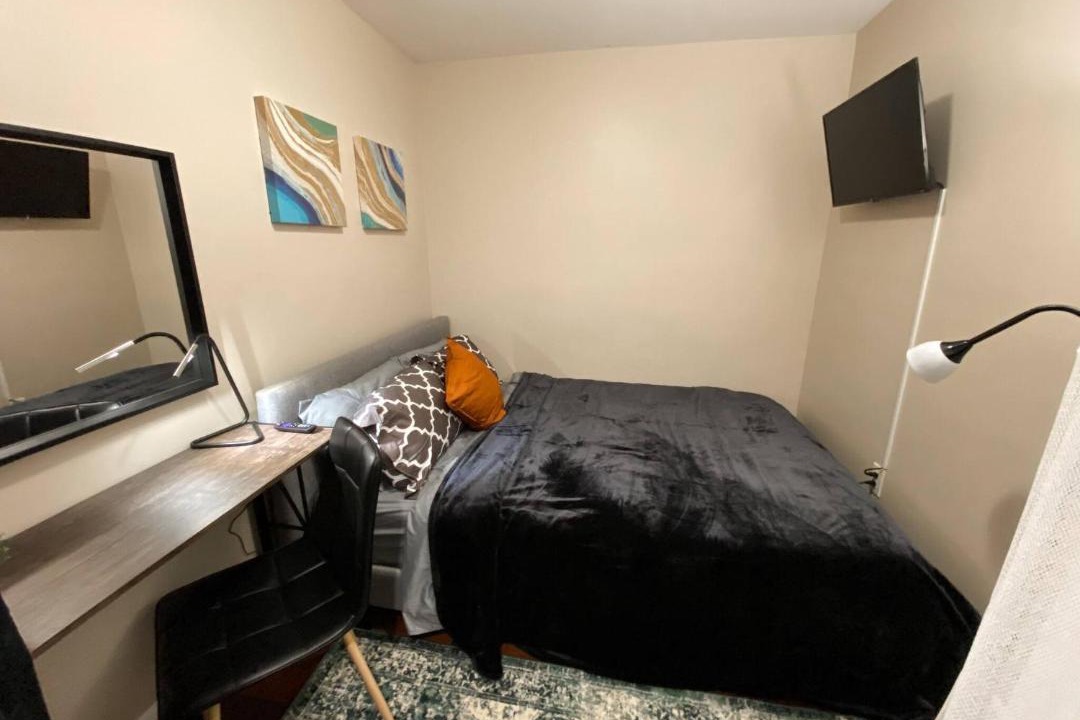 Photo of Bedroom in Manhattan Valley