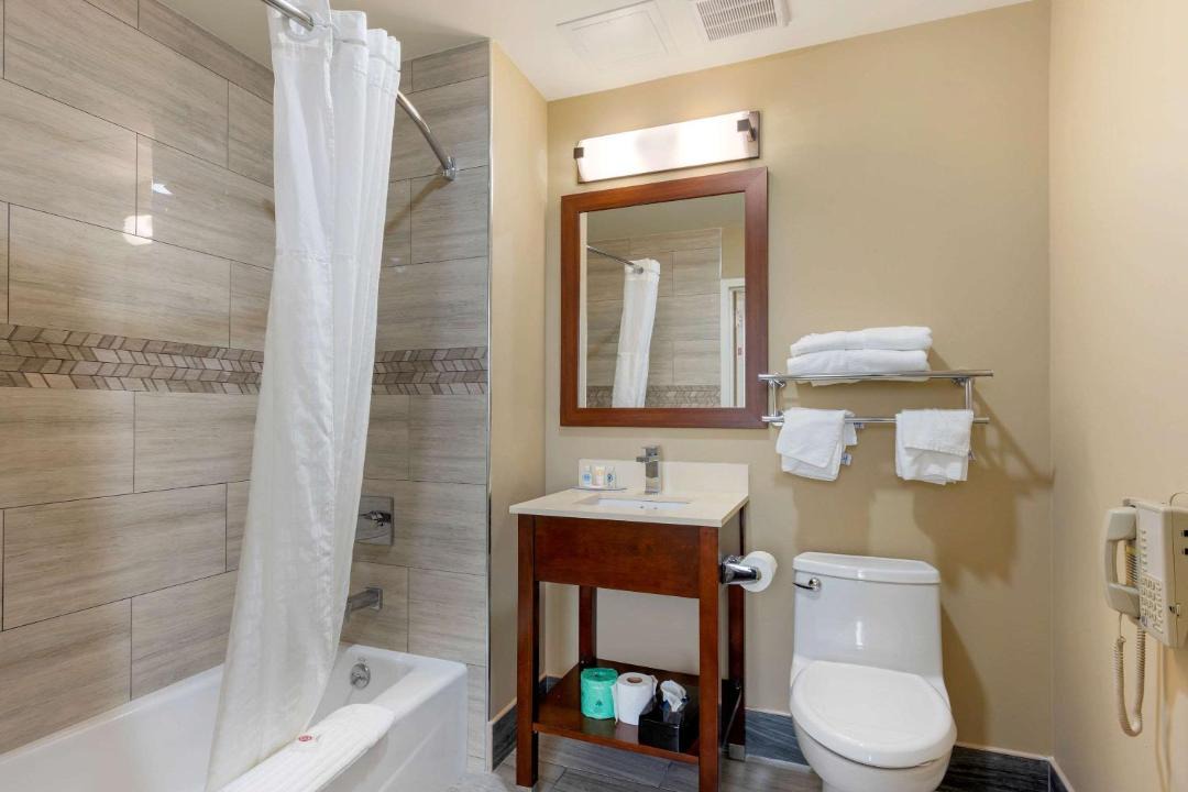 Photo of Bathroom in Queens