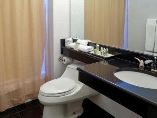 Photo of Bathroom in Koreatown