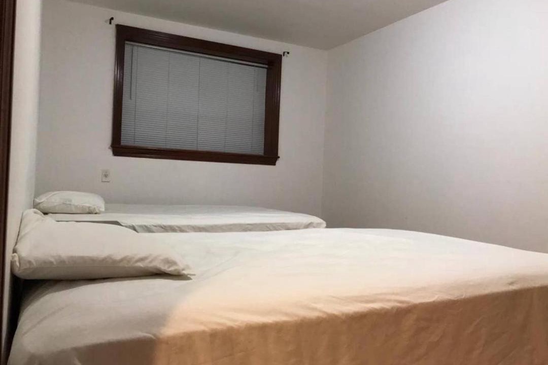 Photo of Bedroom in Bath Beach