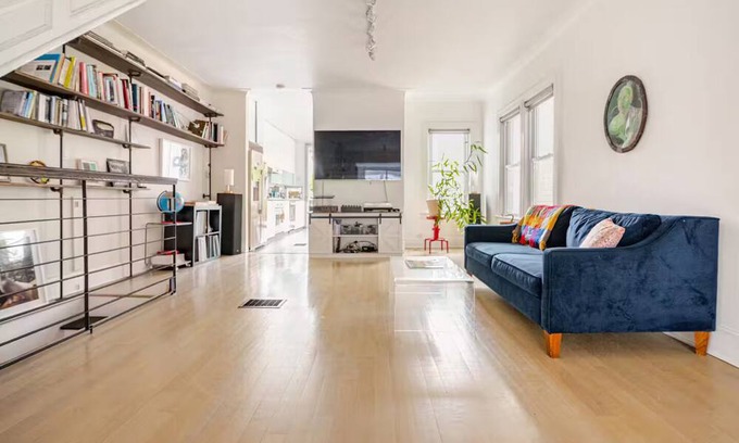 Kensington House | Spacious, artful 4-bedroom house in Brooklyn with lush backyard, parking, A/C